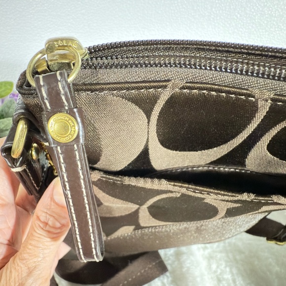 Brown and Gold Crossbody Coach Style Bag - Picture 8 of 8